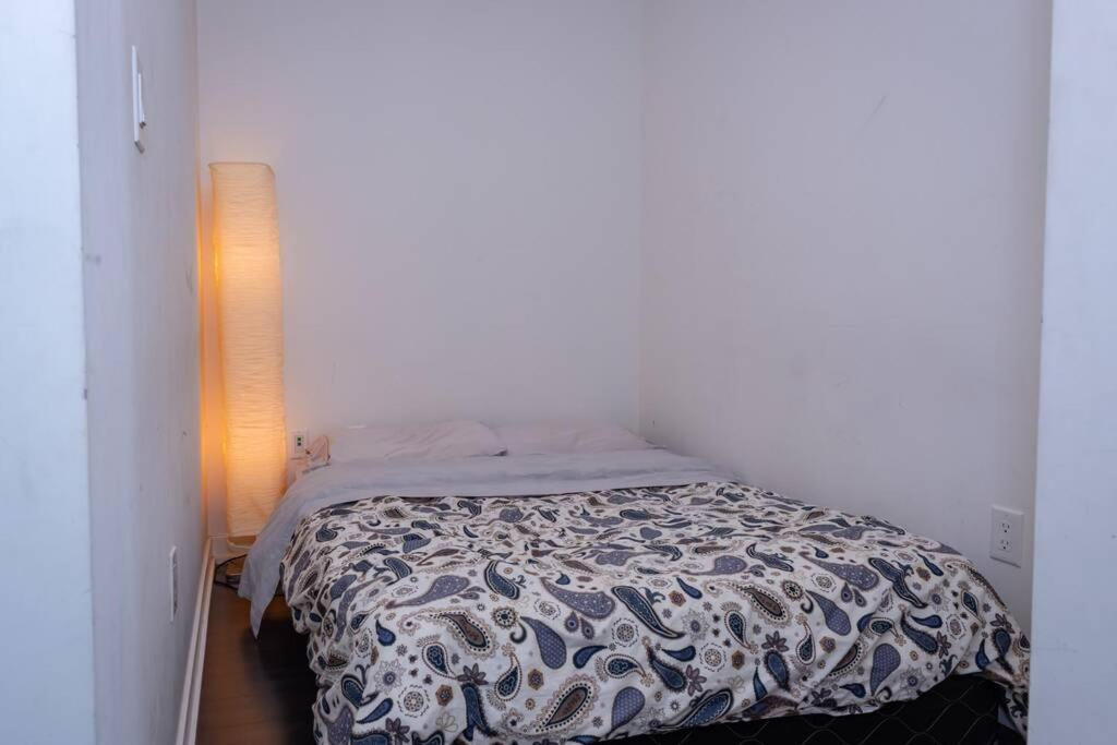 Classic Downtown Toronto Lakeview Condo With Free Parking المظهر الخارجي الصورة